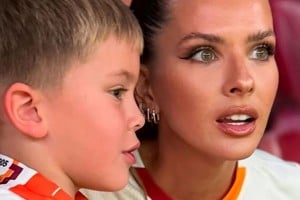 La China Suárez mostró el primer entrenamiento de su hijo Amancio.