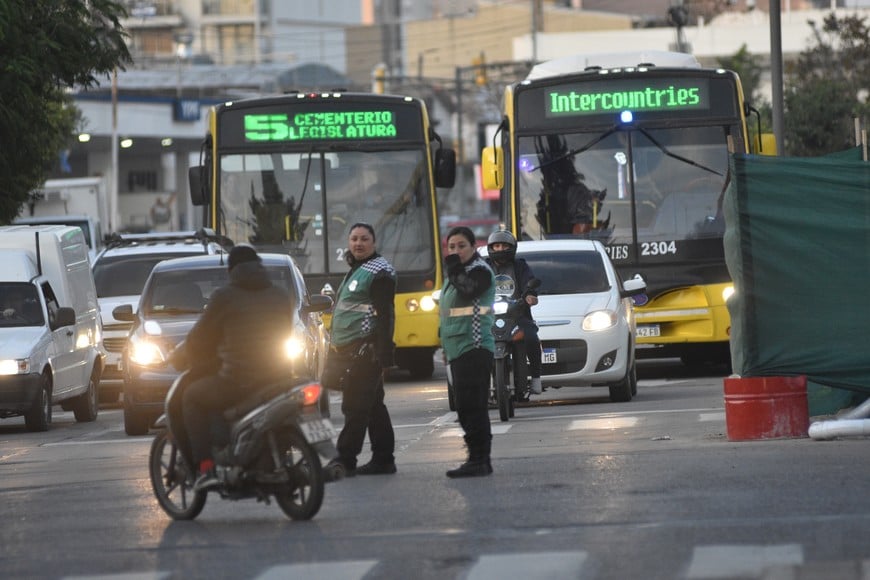 La situación de los colectivos. Crédito: Flavio Raina