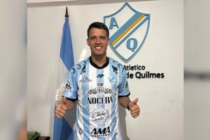 Alexis Zárate vuelve al fútbol profesional tras obtener la libertad condicional