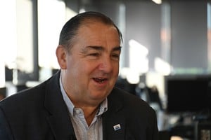 “Con el estabilizado pétreo llevamos transformadas 800 calles que eran de tierra”, indicó Poletti.
Flavio Raina.