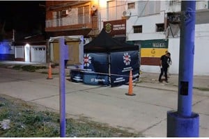 Peritos de la PDI en la escena del suceso. Foto: Gentileza