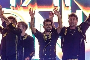 Chano anunció el regreso de Tan Biónica a Santa Fe.
