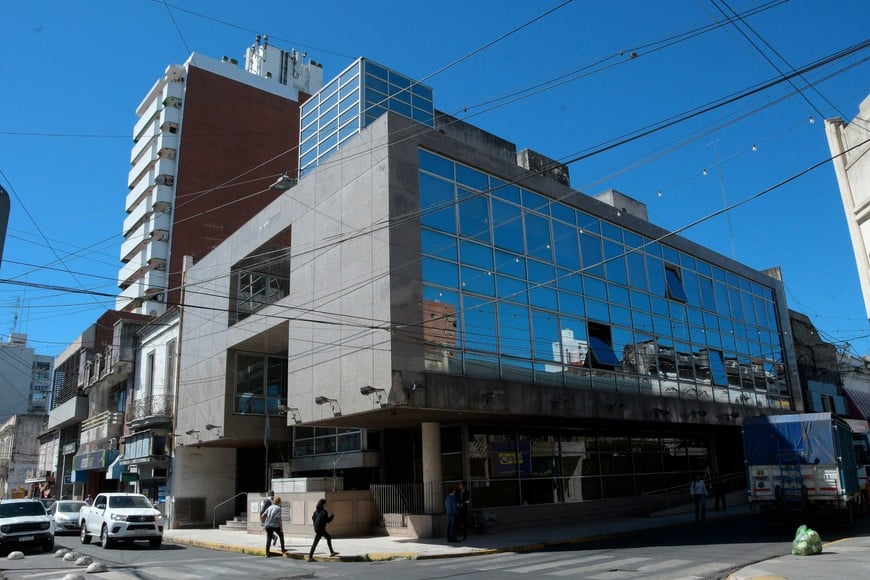 El Tribunal Oral Federal de la ciudad de Santa Fe, ubicado en pleno centro.