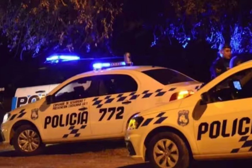 Los efectivos  se hicieron presentes en el lugar tras ser alertados de la presencia dos heridos