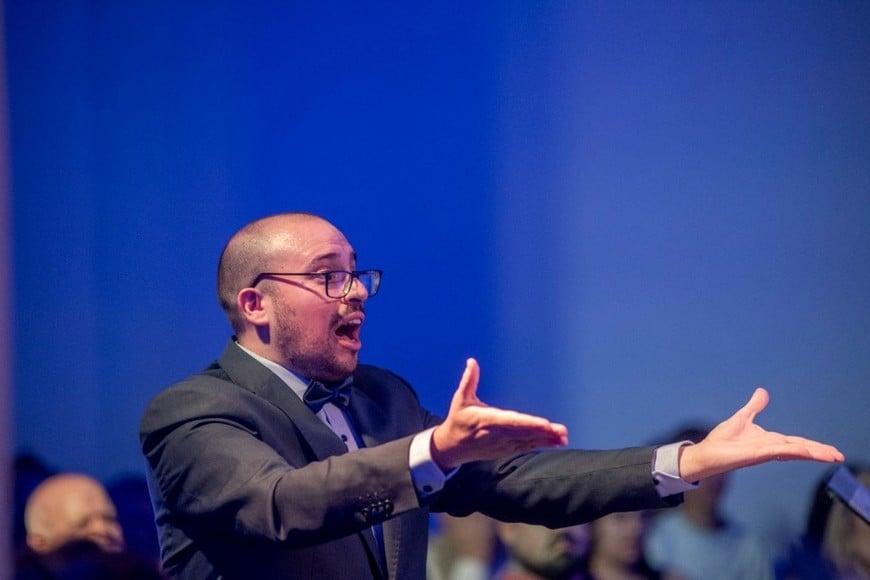 La música coral se transforma en oración y encuentro en una noche pensada para celebrar la Navidad.