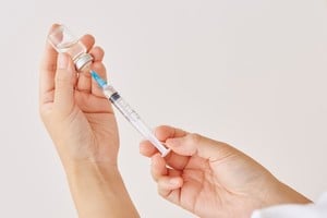 Operativos de vacunación itinerante y acciones específicas en colonias de vacaciones