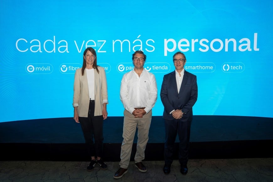 Silvana Cataldo, directora de Entretenimiento y Brand Marketing de Personal; Gonzalo Hita, Director de Operaciones de Personal; y Pedro López Matheu, director de Comunicaciones Externas de Personal. Crédito: Personal