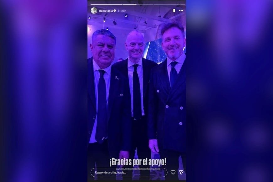 “Gracias por el apoyo”, escribió Tapia tras el encuentro en Qatar con Domínguez e Infantino.