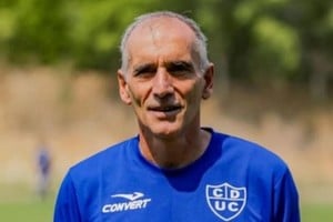 Russo, ex jugador y formador con amplia trayectoria en el fútbol argentino.