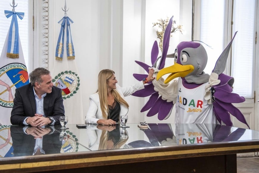 La Municipalidad presentó los Jadar Junior Rosario 2027