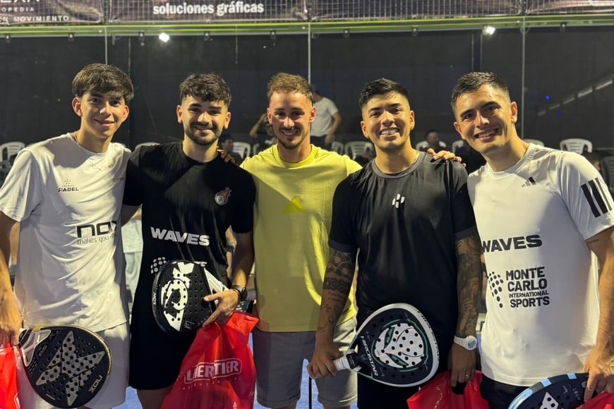 Masculino de nivel. En Coronda el pádel fue una fiesta. Gentileza