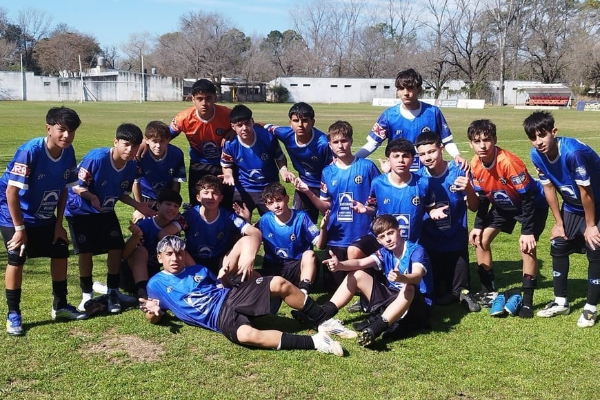 Academia Cabrera. Bien por los pibes del club que cerraron un buen año. Gentileza