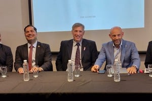 Funcionarios provinciales presentaron los lineamientos de la Ley Tributaria 2026.