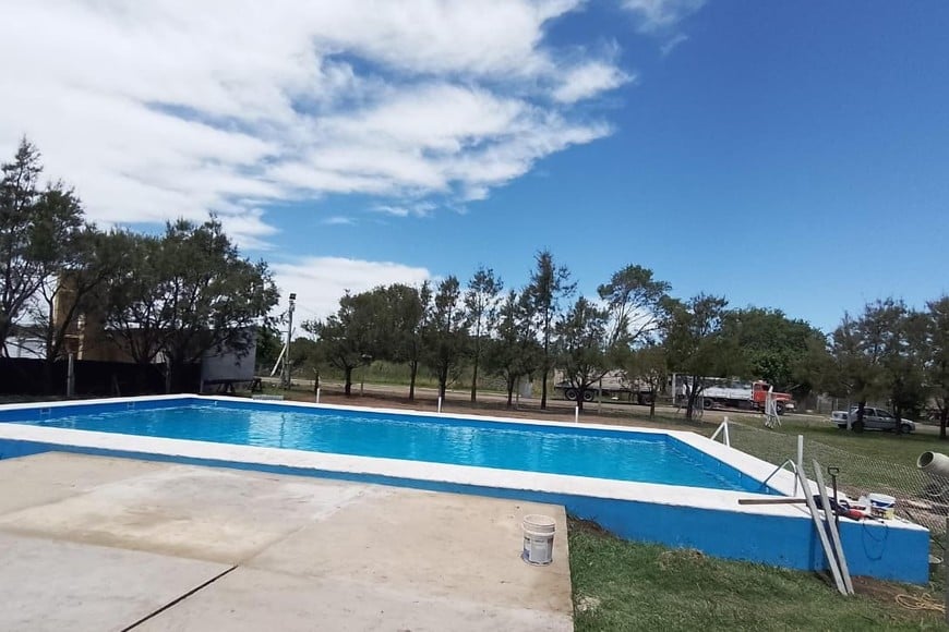 “Esta pileta no es un lujo: es una necesidad que mejora la vida cotidiana de chicos, grandes y familias enteras”, completó la senadora provincial Leticia Di Gregorio.