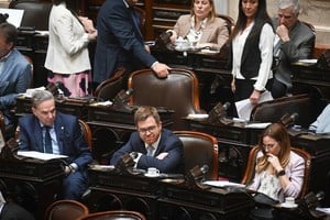 Diputados debaten Presupuesto 2026 y leyes fiscales en Sesión Extraordinaria. Foto: Clarín.