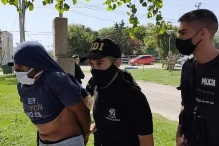 El agresor se entregó tres días después.