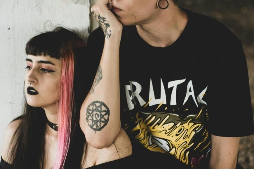 El emo dejó huella en la moda, el lenguaje y las formas de vinculación de una generación.