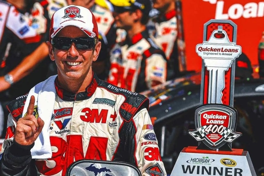 Fue nominado al NASCAR Hall of Fame y elegido entre los 75 Greatest Drivers.