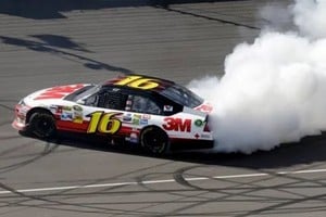 Fue nominado al NASCAR Hall of Fame y elegido entre los 75 Greatest Drivers.