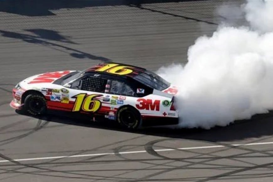 Fue nominado al NASCAR Hall of Fame y elegido entre los 75 Greatest Drivers.