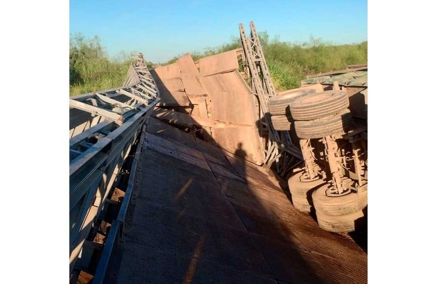 Impactante imagen sobre cómo quedó el puente.