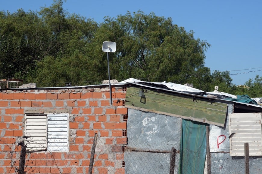 Conectados. Una de las viviendas del asentamiento. Guillermo Di Salvatore.