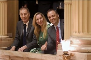 Funcionarios del Ejecutivo trabajan contrarreloj para que el Presupuesto sea ratificado antes de fin de año.