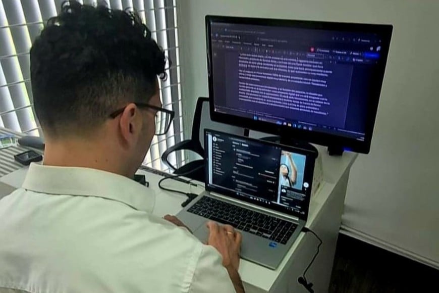 Matías Giménez, uno de los primeros egresados en su ámbito laboral.