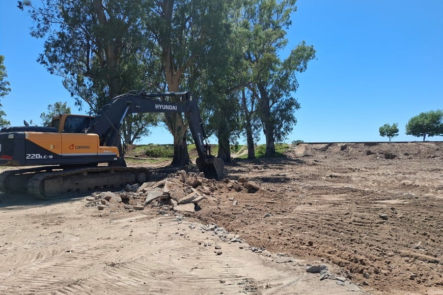 Parte de las tareas sobre la costanera sanjavierina.