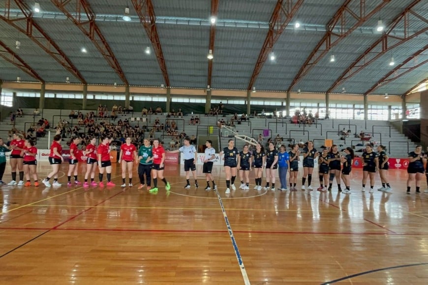 Las dirigidas por Enzo Fiorito ratificaron su condición de monarcas de la provincia.