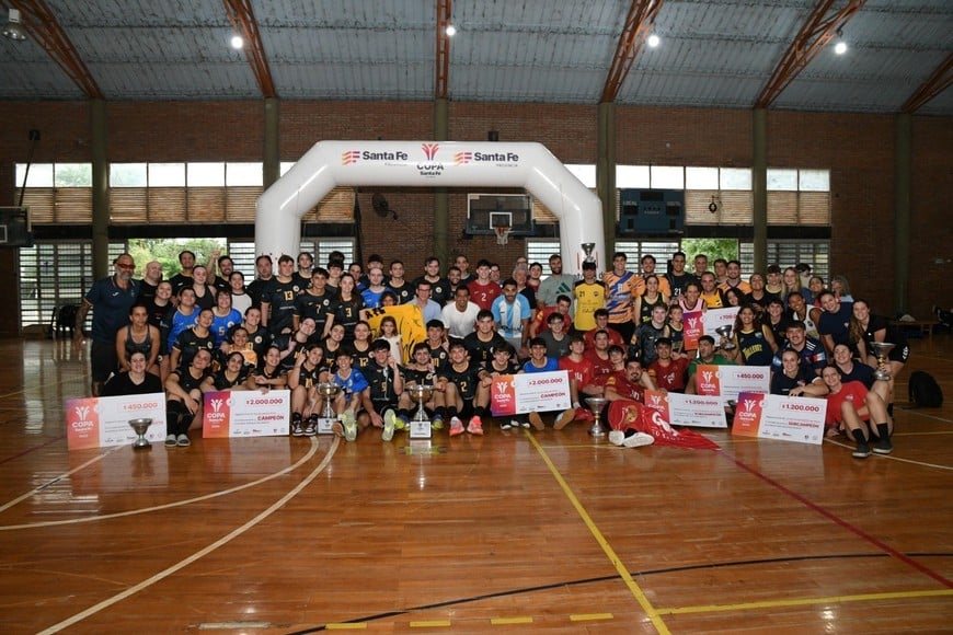 La jornada se cerró con la foto de los 8 mejores de la provincia.