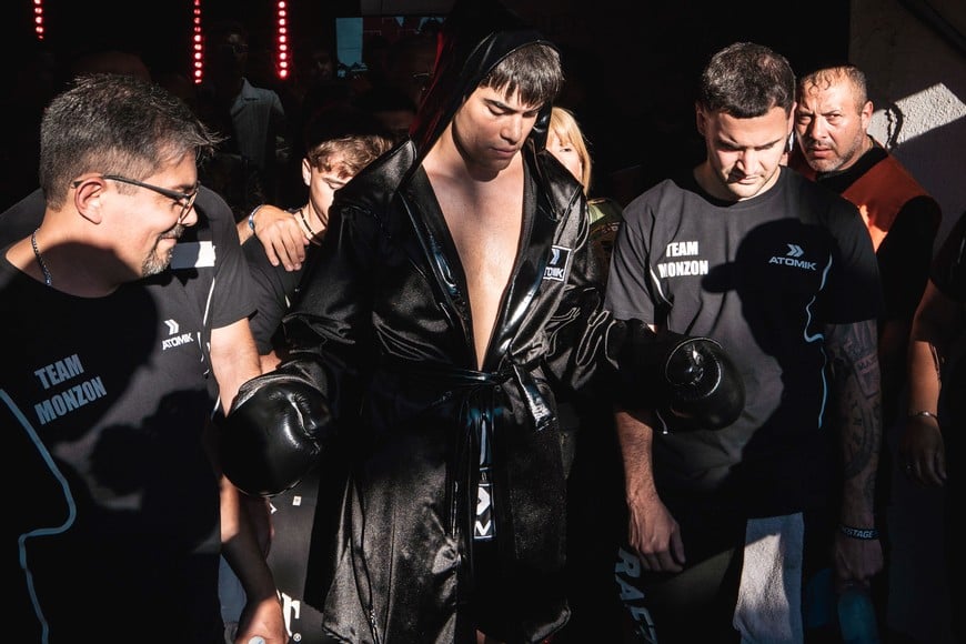 Los Palmeras acompañaron a Agustín Monzón. Fotos: El Litoral