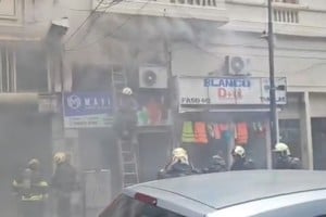 Incendio en un local de ropa en Once dejó 40 personas asistidas