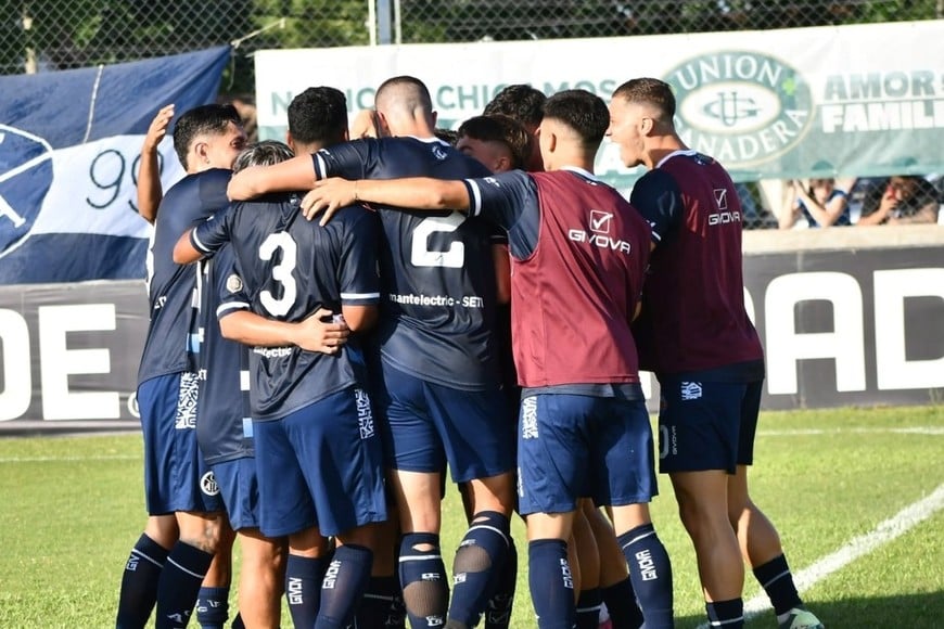 Parte del festejo de Acassuso.