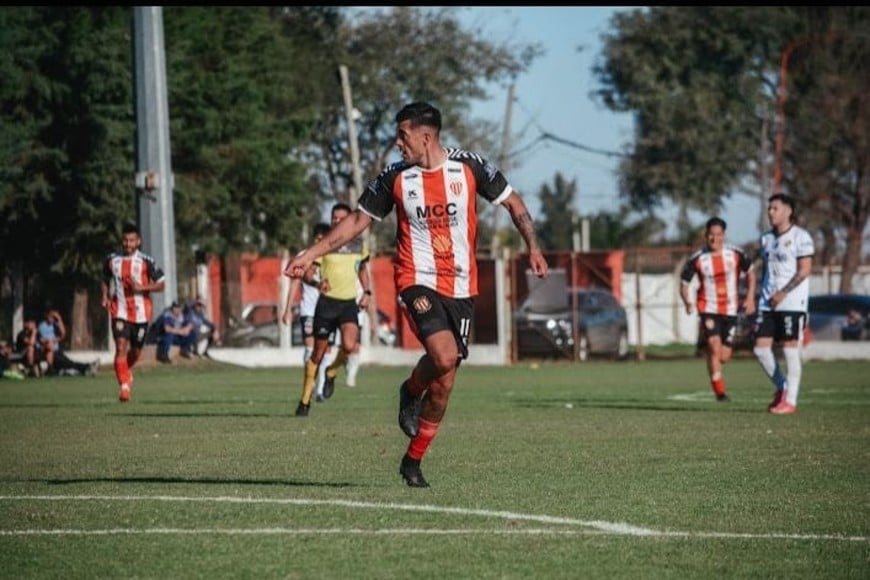 Claudio Albarracín. Presencia y capacidad  goleadora.