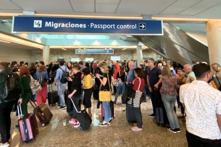 ezeiza migraciones