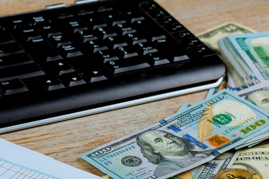 Dólares devaluados, según las expectativas del REM 2026