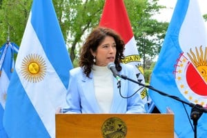 La comunidad de Vera recibió con sorpresa y preocupación la noticia del diagnóstico de cáncer de mama de la intendente Paula Mitre