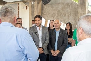 Müller y Pullaro recorrieron el avance de obras estratégicas para Esperanza