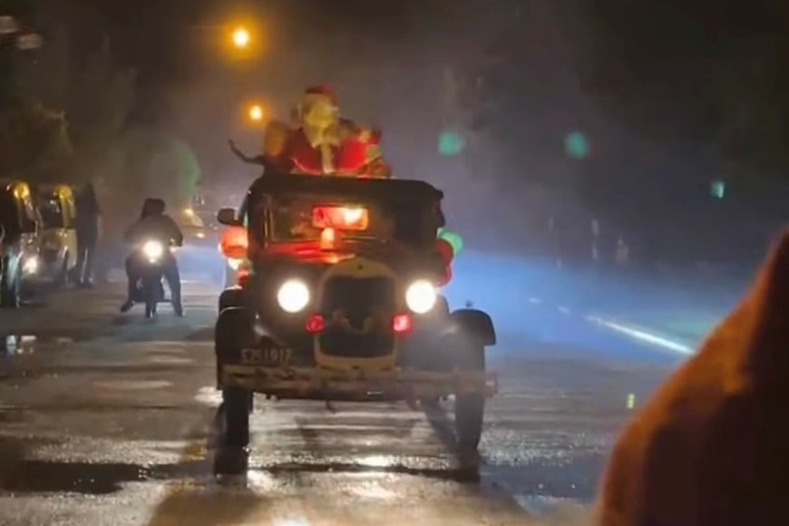 Con más de cuatro décadas de historia, la caravana navideña de San Jerónimo del Sauce conserva intacto su sentido original