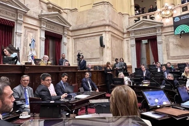 Con 46 votos a favor, 25 votos en contra y una abstención, el Senado aprobó el Presupuesto 2026.
