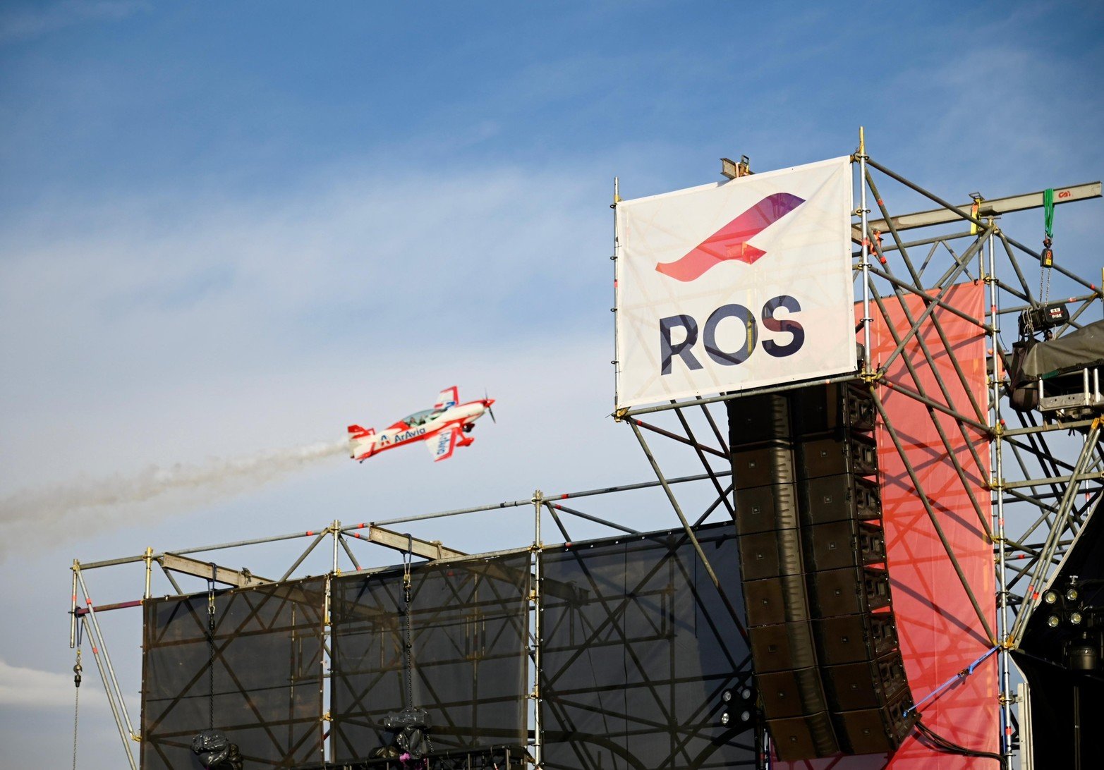 Las acrobacias del piloto Jorge Malatini cautivaron al público.