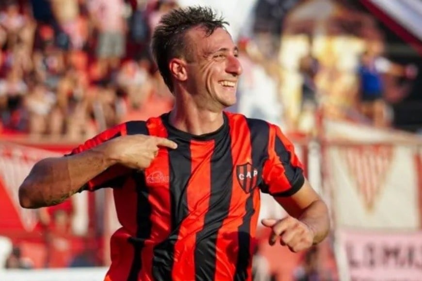 Gol y experiencia. Con un largo recorrido en la categoría y un buen 2025, Marcioni será clave en la ofensiva sabalera.