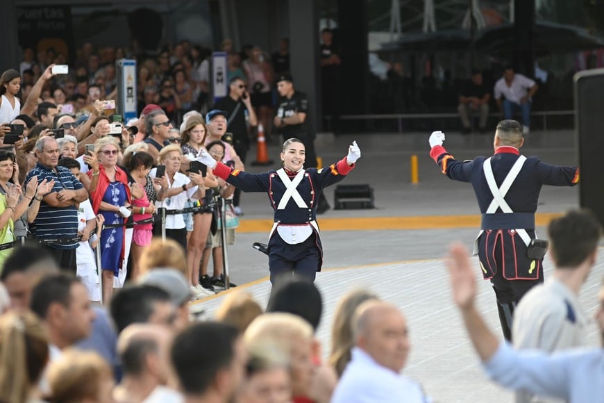 En fotos: los festejos por la inauguración del renovado Aeropuerto Internacional Islas Malvinas de Rosario