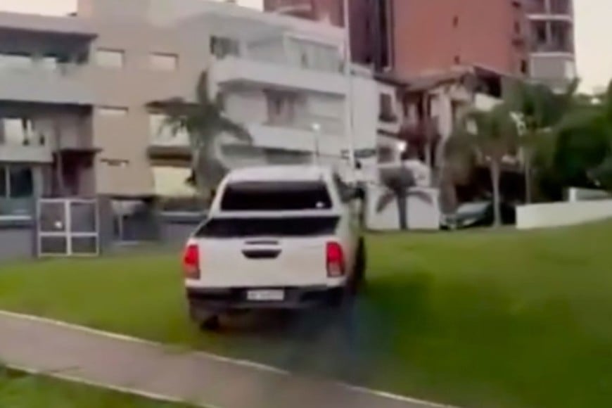 El conductor fue identificado y le retiraron el carnet en el acto.