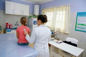 El Circuito Escolar incluye un control médico completo que abarca la verificación y colocación de vacunas