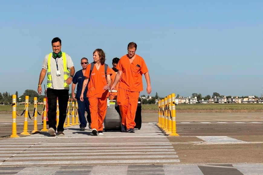 El aeropuerto de Rosario volvió a operar con un vuelo sanitario clave para un trasplante
