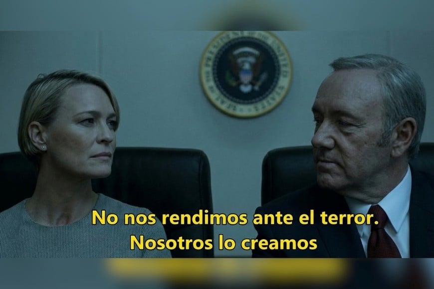 House of Cards. 4ta. Temporada imagen final del último episodio. Frank y Claire sintetizan la creación del terror en el mundo desde la presidencia del país más poderoso.