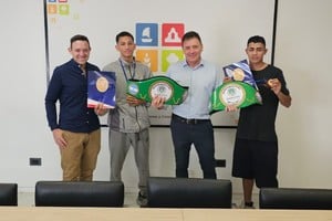 El municipio reconoció a sus deportistas.