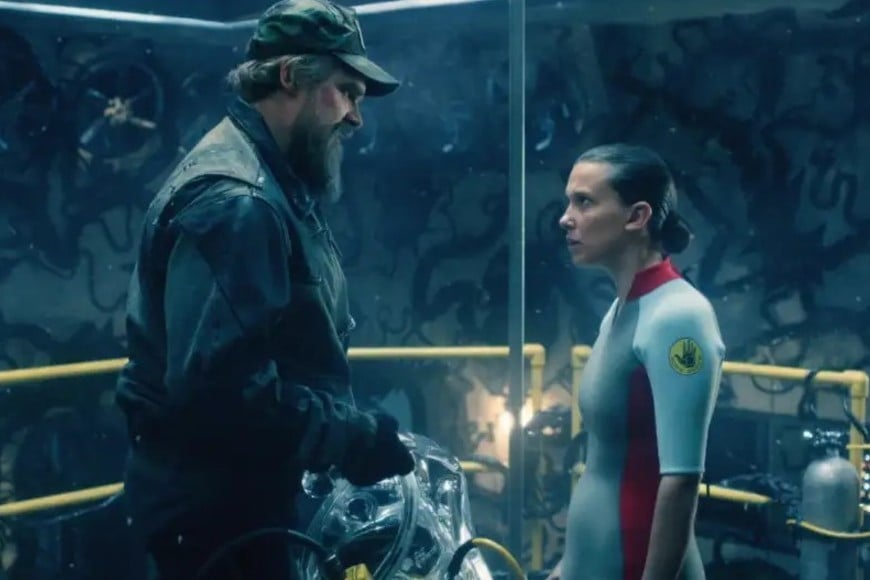 Hopper le pide a Jane que luche  “una última vez”.